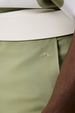 J.Lindeberg Somle Shorts, Oil Green, pánské golfové kraťasy